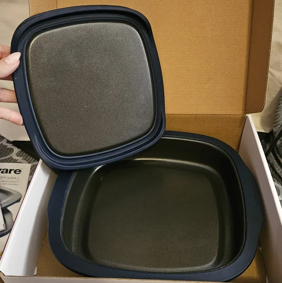 55% off - Tupperware MicroPro Grill - Picture 5 of 5